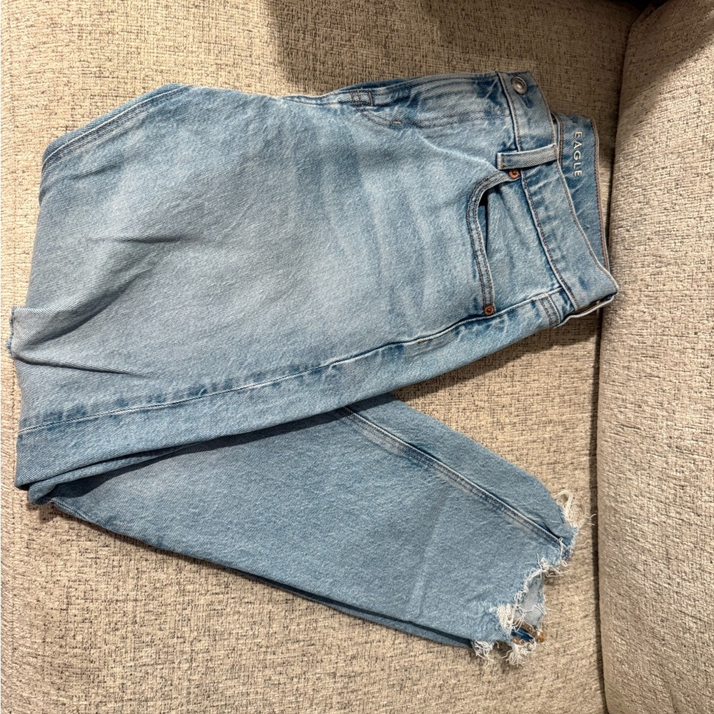 American Eagle Light Blue Denim Jeans